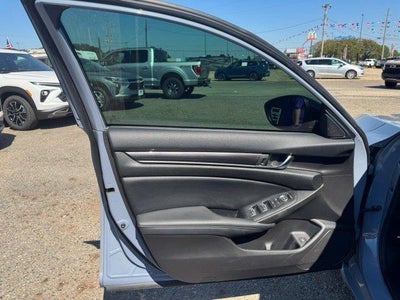 2022 Honda Accord Sedan Sport SE