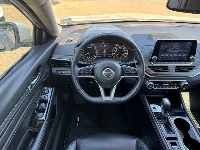 2020 Nissan Altima 2.0 Platinum