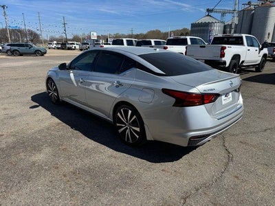 2020 Nissan Altima 2.0 Platinum