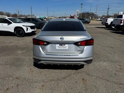 2020 Nissan Altima 2.0 Platinum