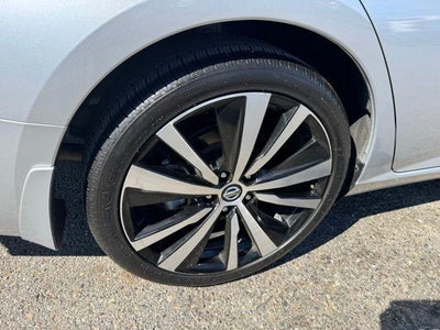 2020 Nissan Altima 2.0 Platinum