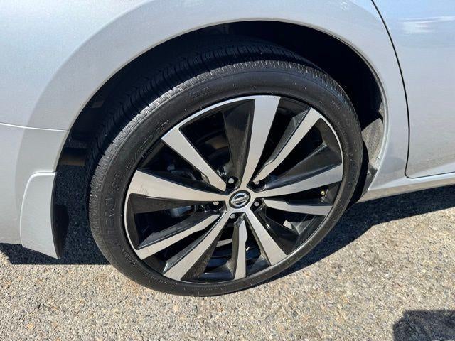 2020 Nissan Altima 2.0 Platinum