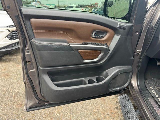 2017 Nissan Titan Platinum Reserve