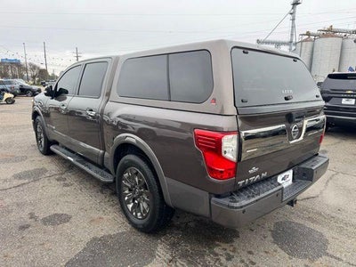 2017 Nissan Titan Platinum Reserve