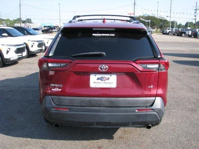2019 Toyota RAV4 LE