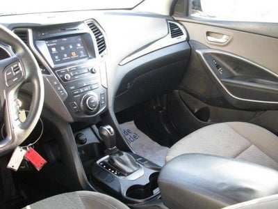 2017 Hyundai Santa Fe SE