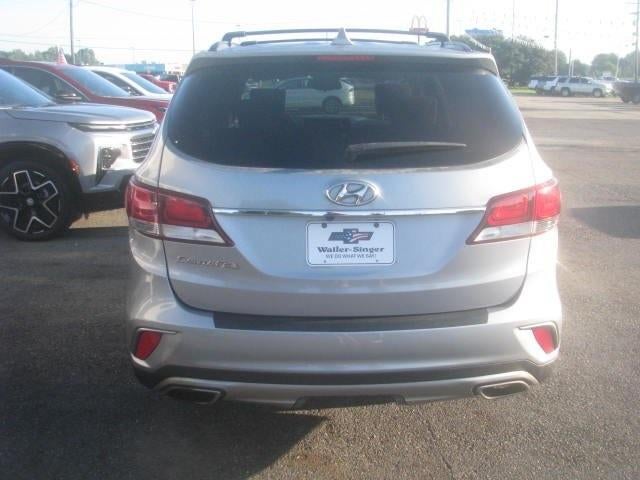 2017 Hyundai Santa Fe SE